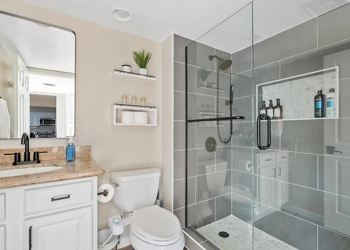 Holiday home Tempe 2Br - Community Pool, Courtyard & Workspace